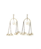 Devi Pearl Drop