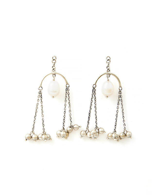 Devi Pearl Drop