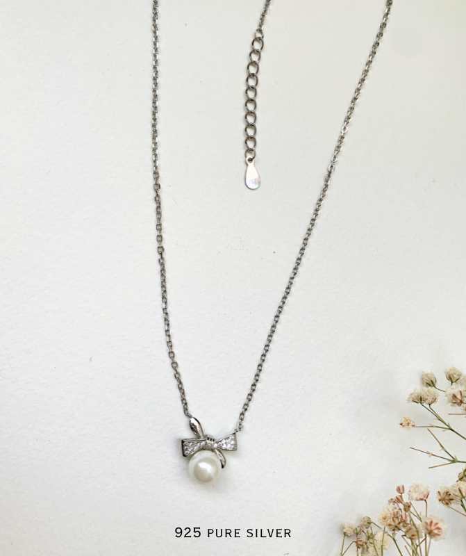 Knot pendant chain 2