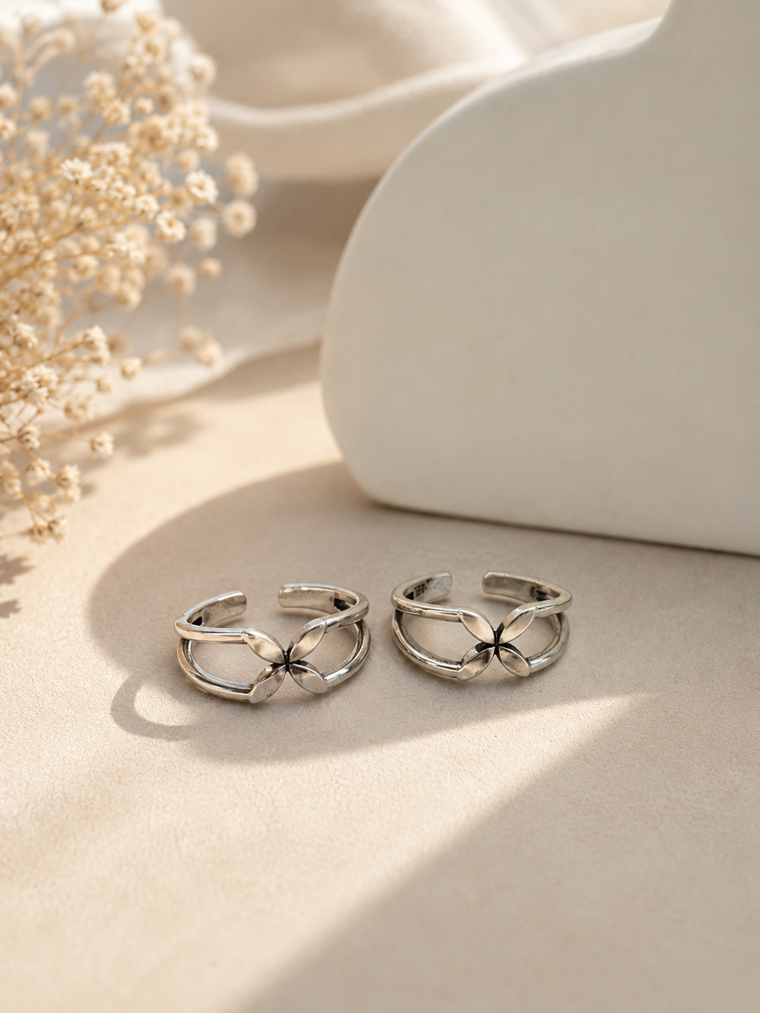 Four Petal Flower Toe Ring