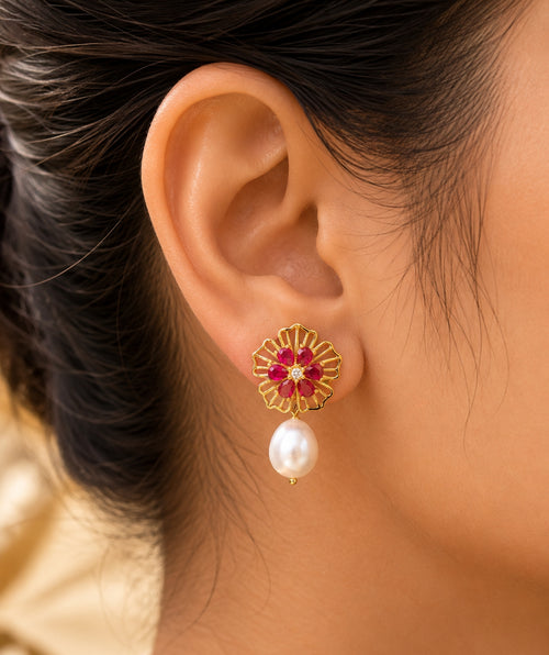 4 in 1 detachable Adya earring with red stones and pearl drop in gold plating