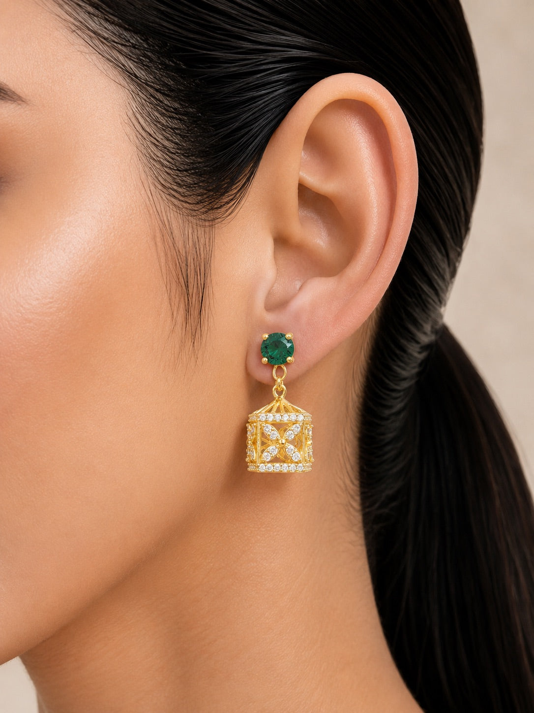 4 in 1 Pure Silver Detachable Avery Gold Plated Jhumki Earring in Green Stone