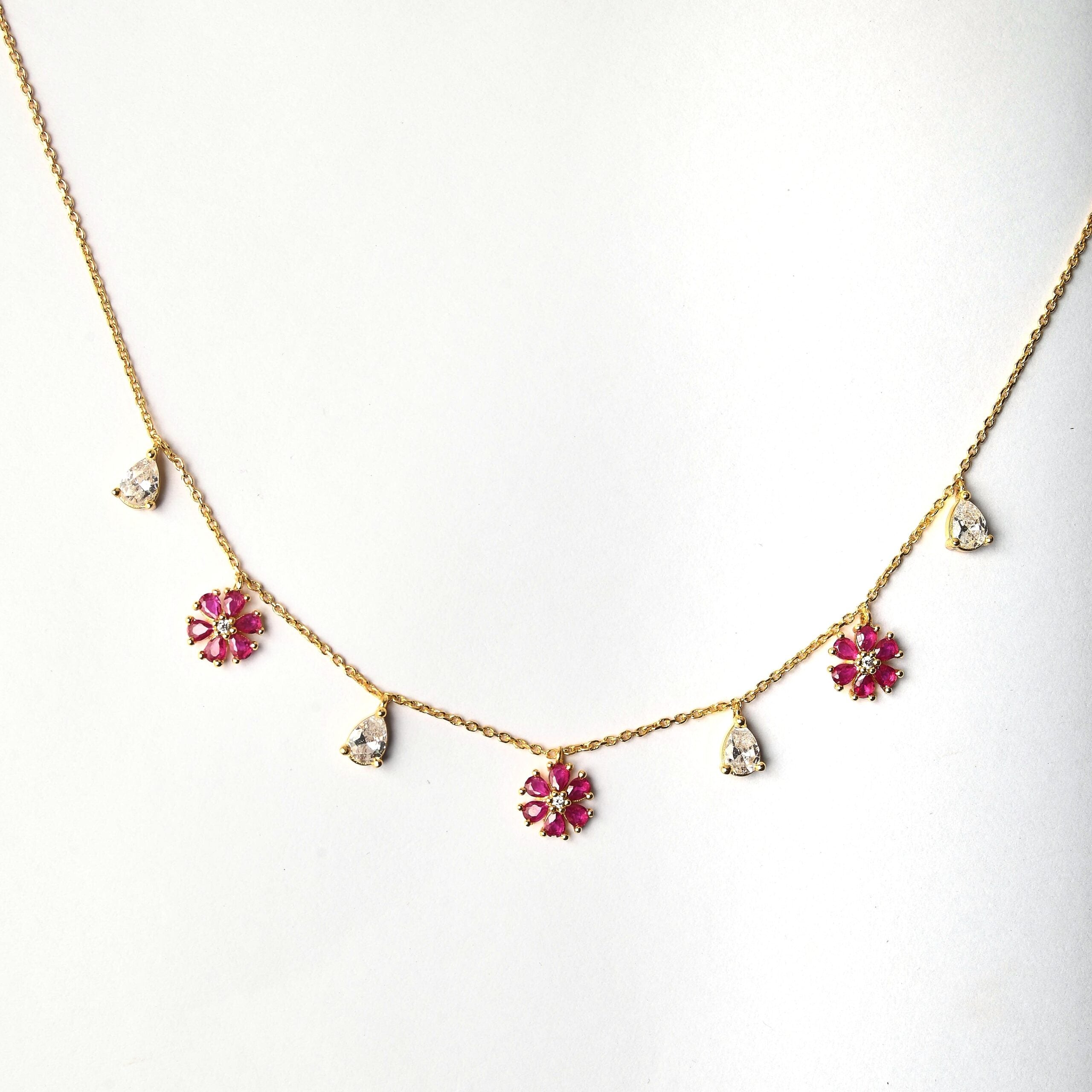 Red Floret Necklace Set