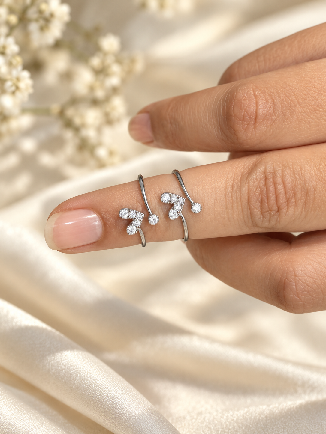 Heart 925 Pure Silver Toe Rings for Women with CZ Stones – Adjustable Bichiya Pair