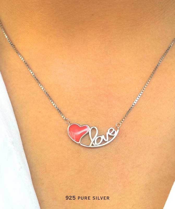 Love pendant chain 2