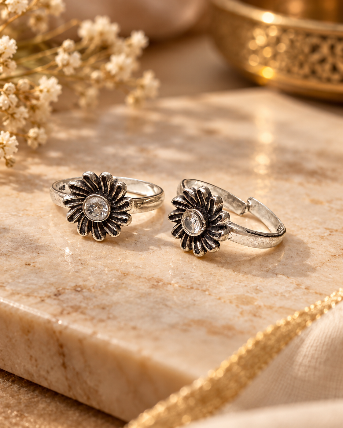 Flower Toe Ring in 925 Silver