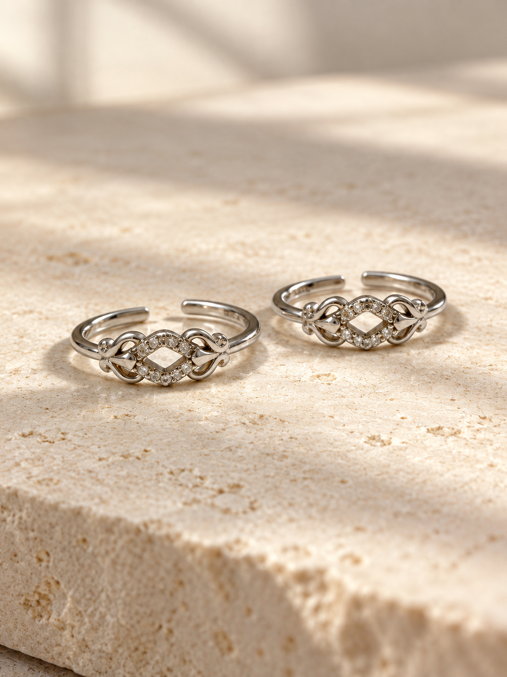 Zeerat 925 Silver Cz Toe Ring