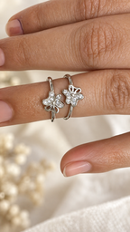 Three Petal 925 Silver Cz Toe Ring